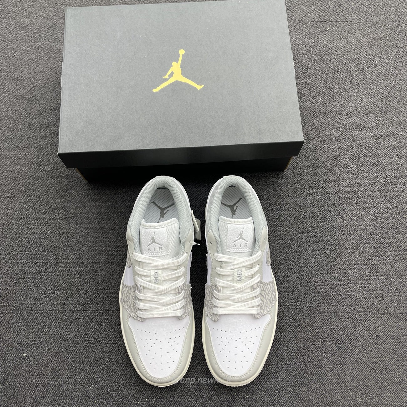 Air Jordan 1 Low PRM Smoke Grey Elephant DH4269-100