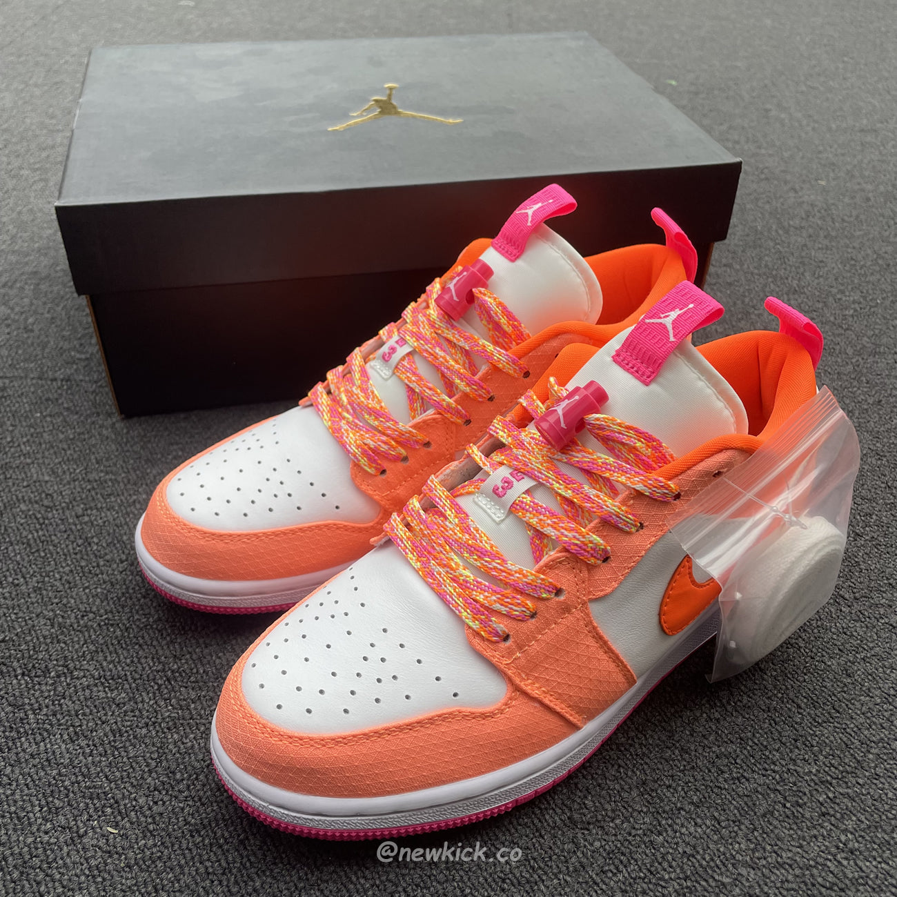 Air Jordan 1 Low Utility (GS) DJ0530-801