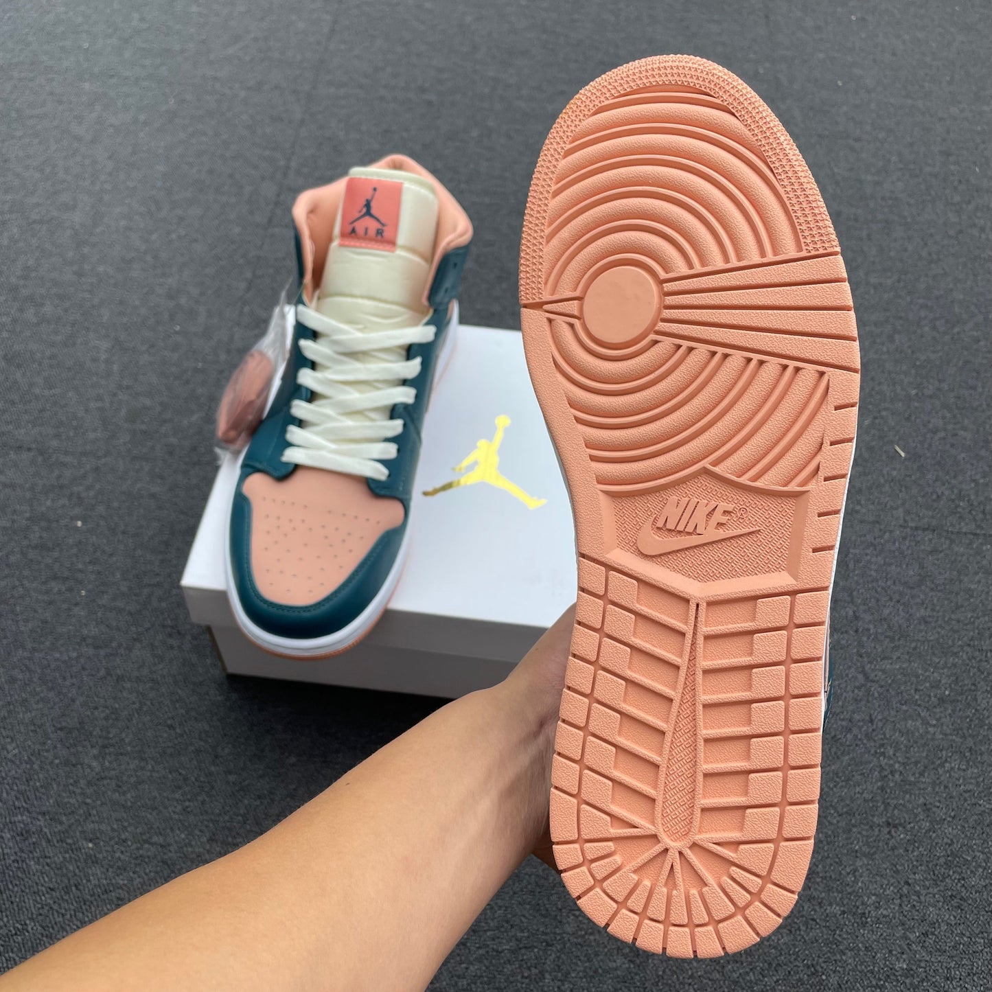 Air Jordan 1 Mid Dark Teal Green BQ6472-308