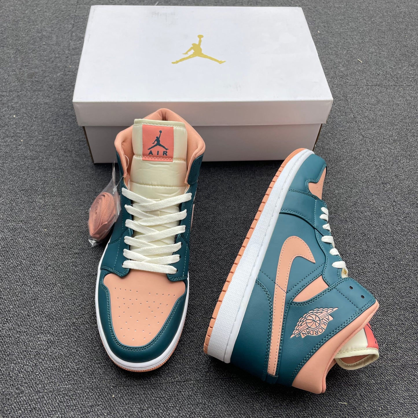 Air Jordan 1 Mid Dark Teal Green BQ6472-308