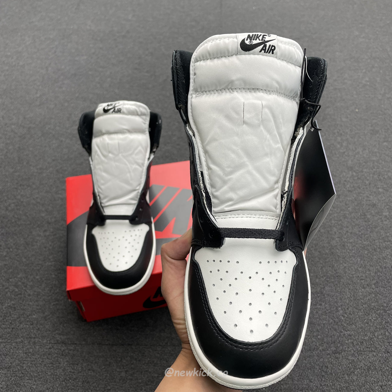 Air Jordan 1 Retro High 85 Black White 2023 BQ4422-001
