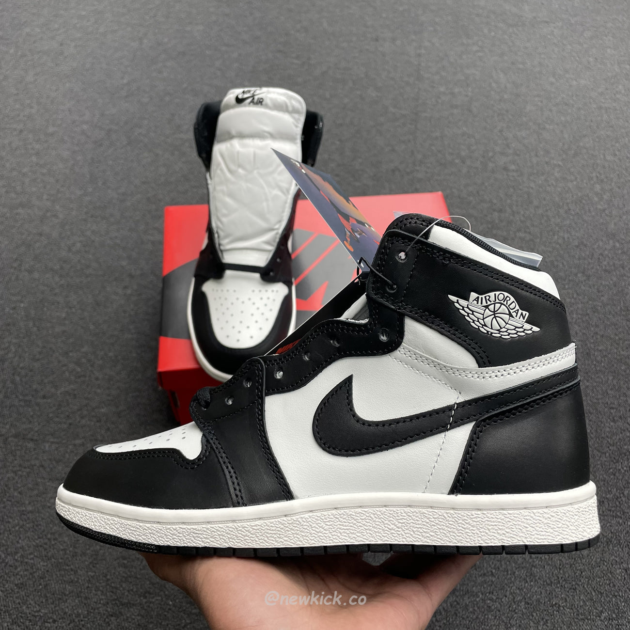 Air Jordan 1 Retro High 85 Black White 2023 BQ4422-001
