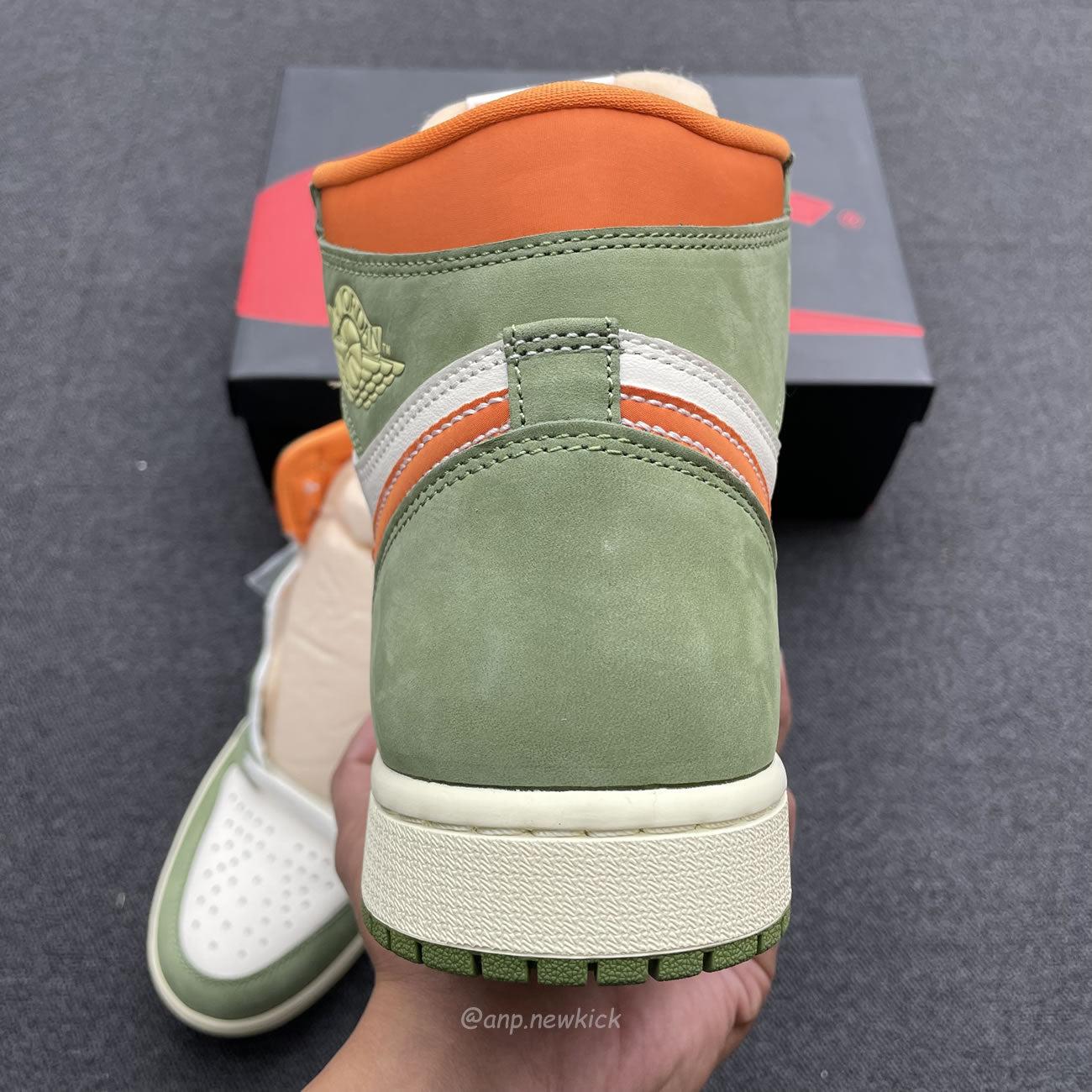 Air Jordan 1 High OG Craft Celadon FB9934-300