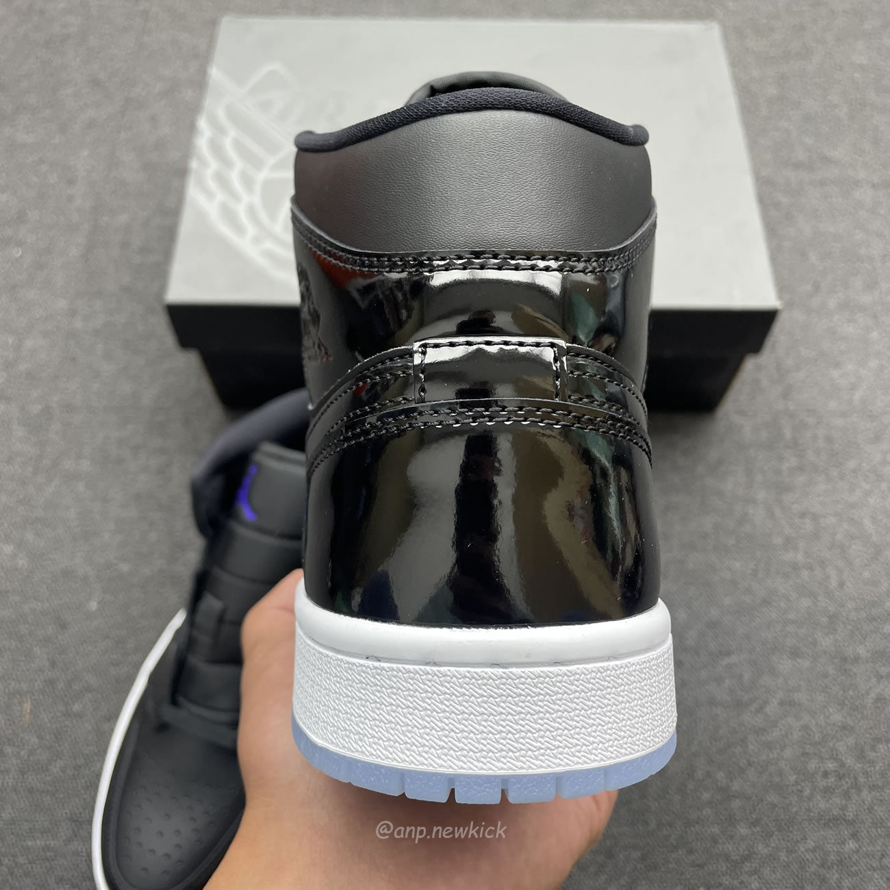 Air Jordan 1 Mid SE Space Jam DV1308-004