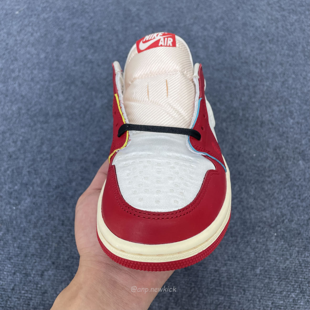 Air Jordan 1 Retro Low OG Trophy Room Rookie Card Home (Numbered) (with Numbered Trading Card) HV6157-100