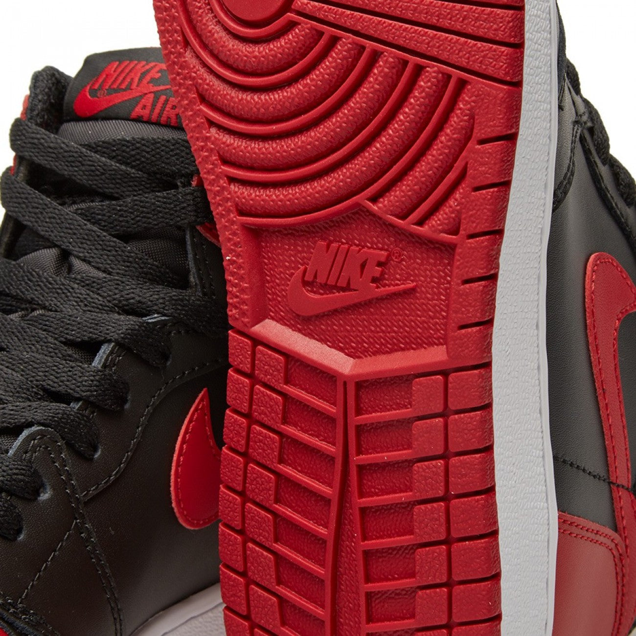 AIR JORDAN 1 RETRO HIGH OG 'BRED' 2016 BANNED