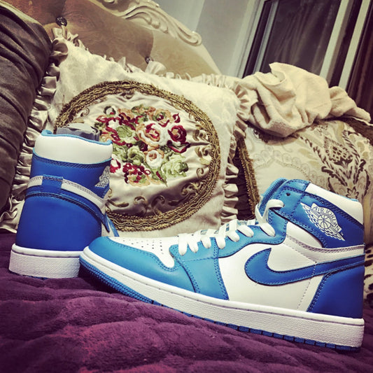 Air Jordan 1 High OG UNC 555088-117