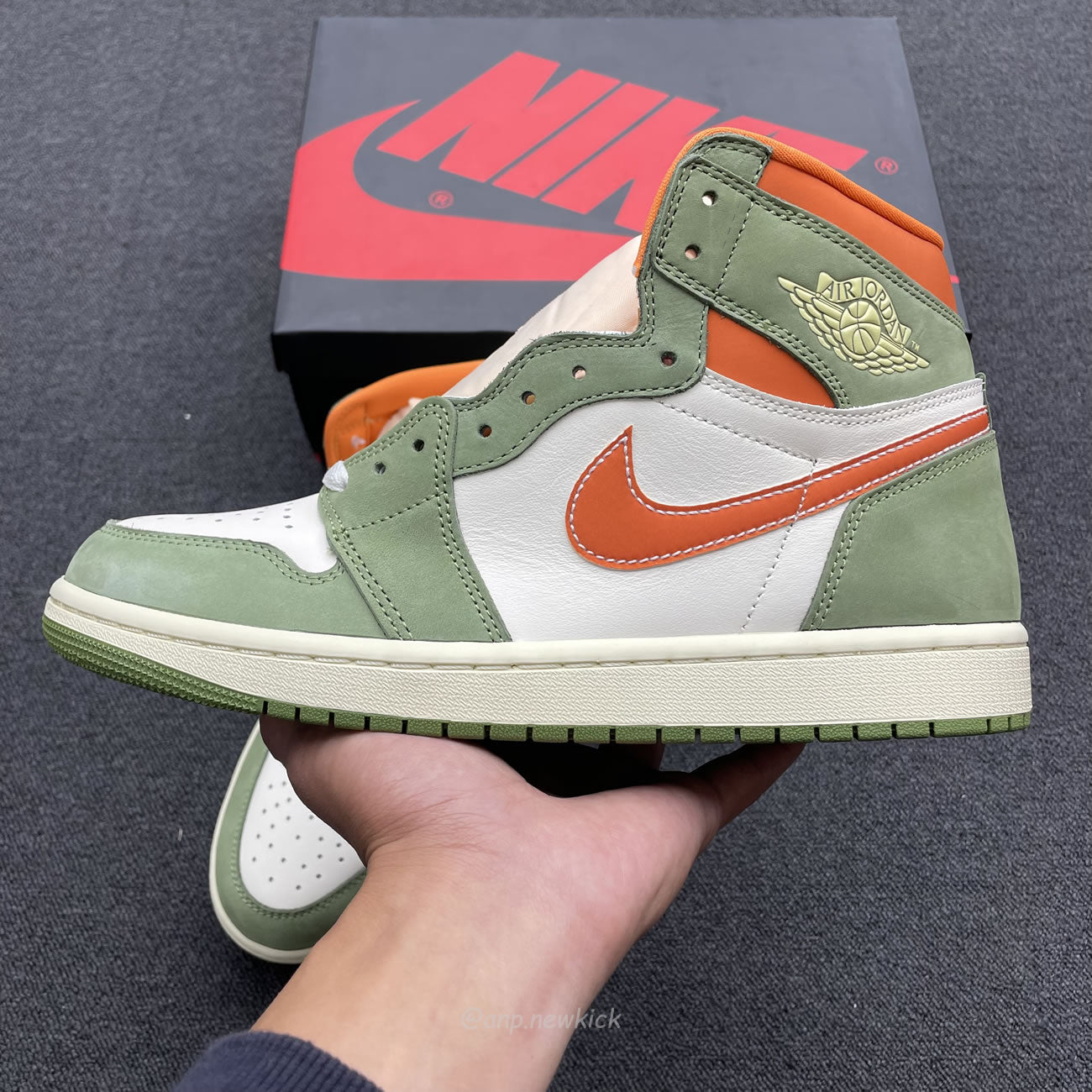 Air Jordan 1 High OG Craft Celadon FB9934-300