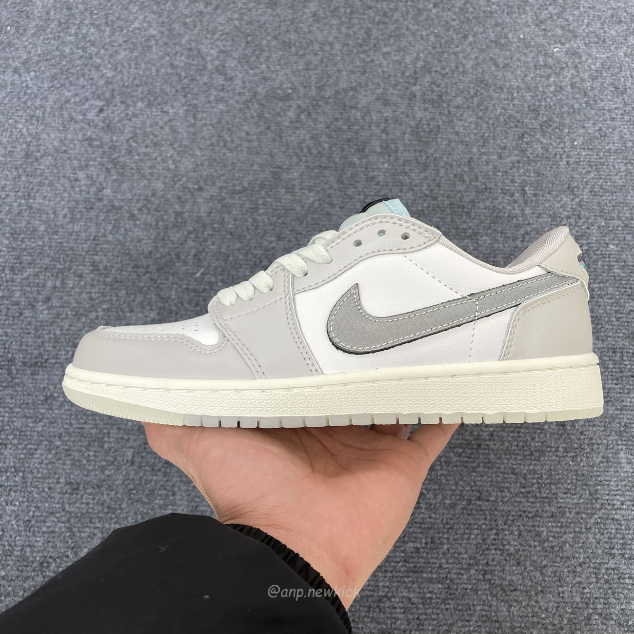Air Jordan 1 Retro Low OG Year of the Snake (2025) HF3144-100