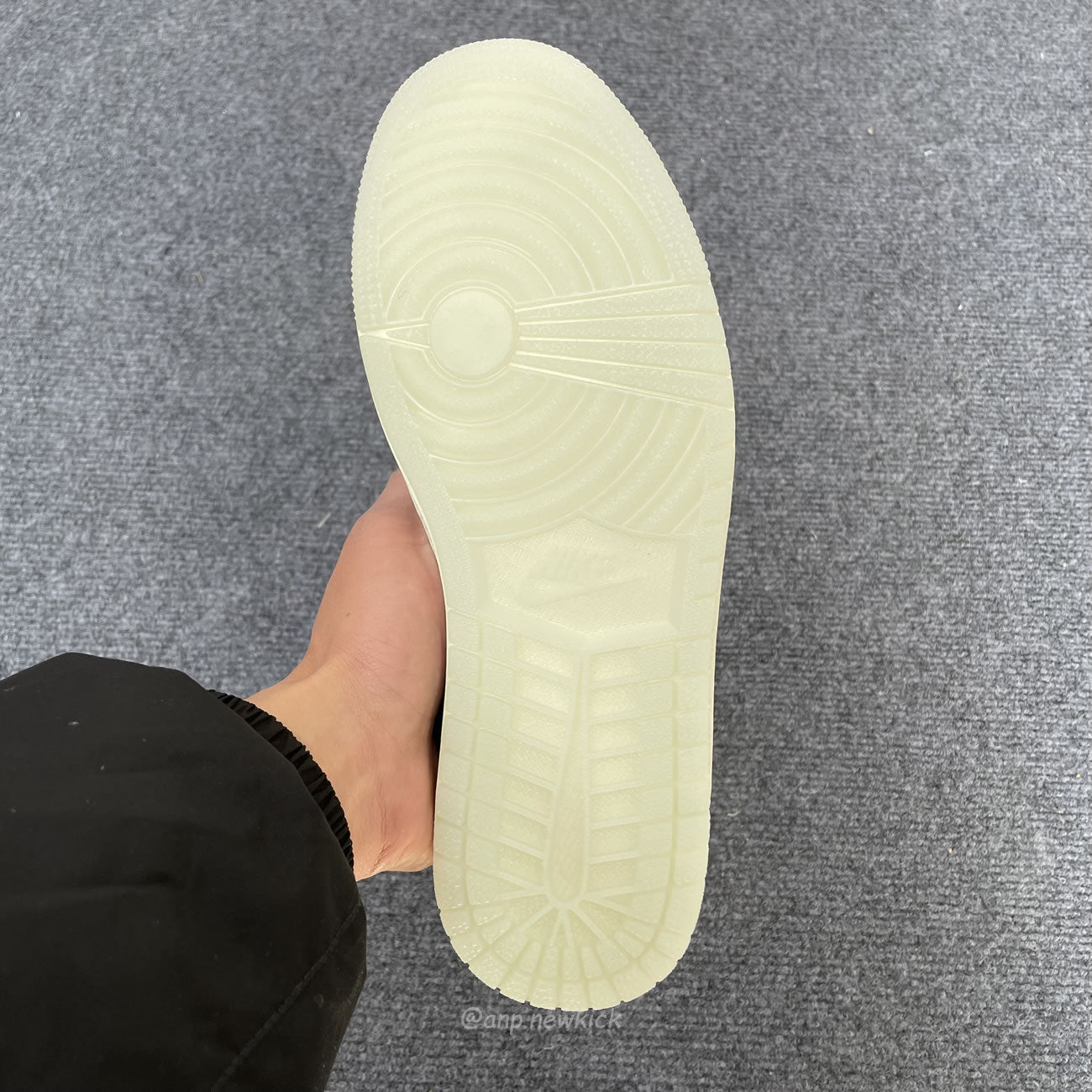 Air Jordan 1 Retro Low OG Year of the Snake (2025) HF3144-100